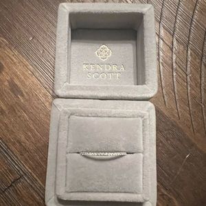 KENDRA SCOTT ANGELINA DIAMOND BAND RING 14K WHITE GOLD